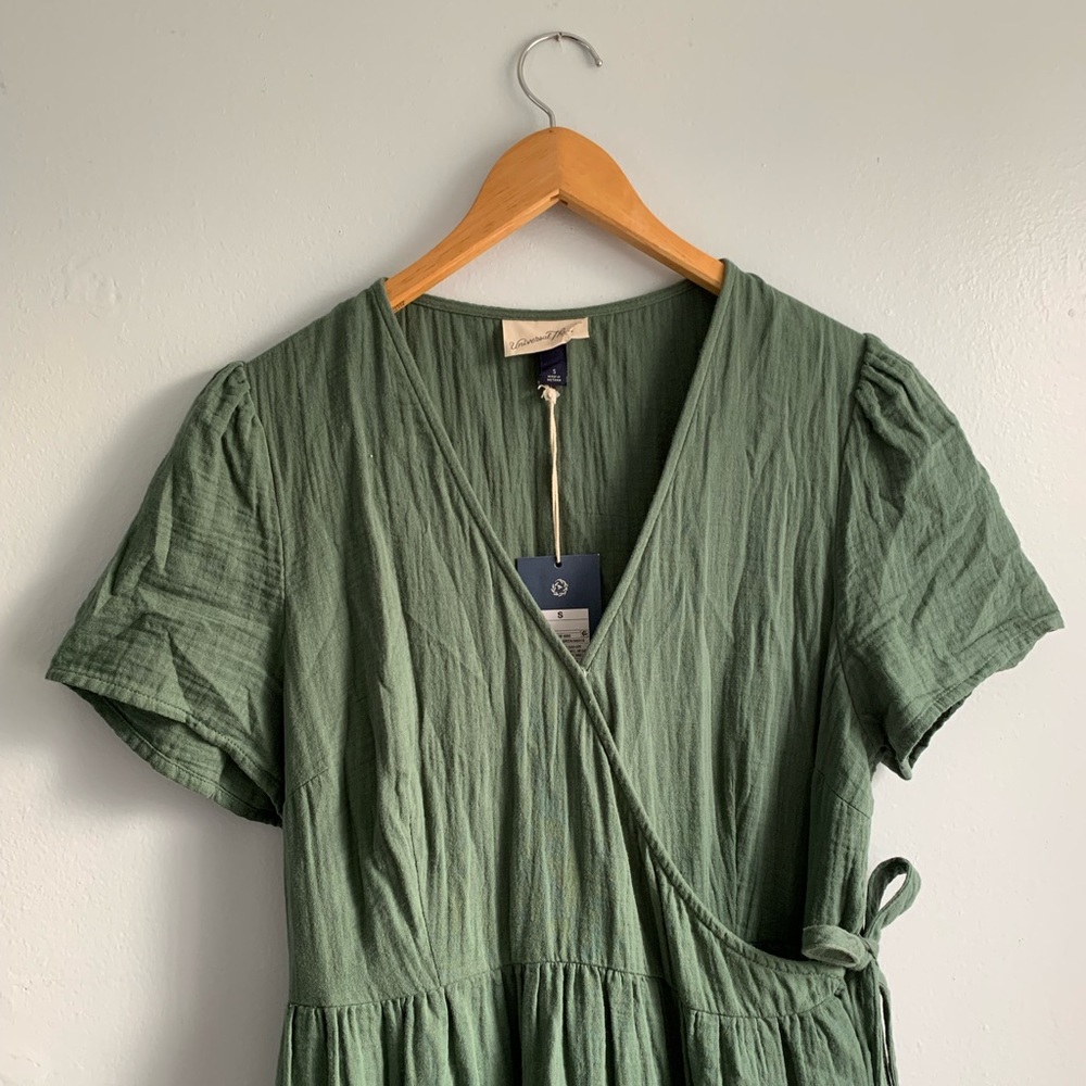 Universal Threads Women’s Tiered Cotton Green Wrap Maxi Dress